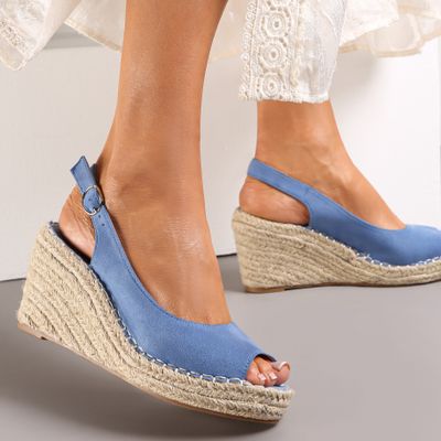 Espadryle damskie casual Renee ze sklepu: renee.pl w kategorii: Espadryle damskie - zdjęcie 6BEED23A-9DF-769_226522