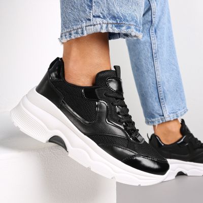 Buty sportowe damskie zimowe Renee ze sklepu: renee.pl w kategorii: Buty sportowe damskie - zdjęcie 6BEED23A-9DF-769_236341