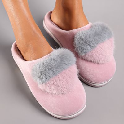 Kapcie damskie Renee ze sklepu: renee.pl w kategorii: Kapcie damskie - zdjęcie 6BEED23A-9DF-769_273851