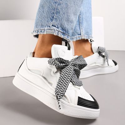 Buty sportowe damskie Renee ze sklepu: renee.pl w kategorii: Buty sportowe damskie - zdjęcie 6BEED23A-9DF-769_279377