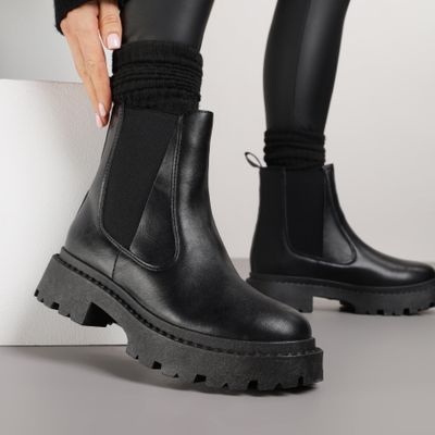Botki na wiosnę casual Renee ze sklepu: renee.pl w kategorii: Botki - zdjęcie 6BEED23A-9DF-769_281769