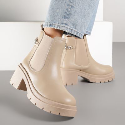 Renee - Botki casual ze sklepu: renee.pl w kategorii: Botki - zdjęcie 6BEED23A-9DF-769_285508