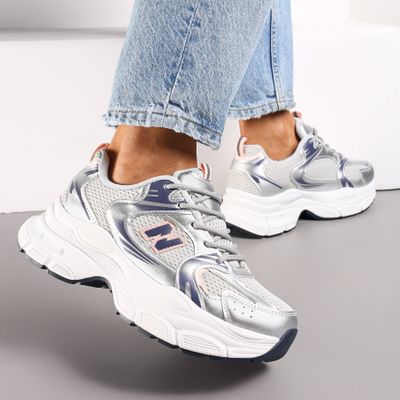 Buty sportowe damskie casual Renee ze sklepu: renee.pl w kategorii: Buty sportowe damskie - zdjęcie 6BEED23A-9DF-769_292474