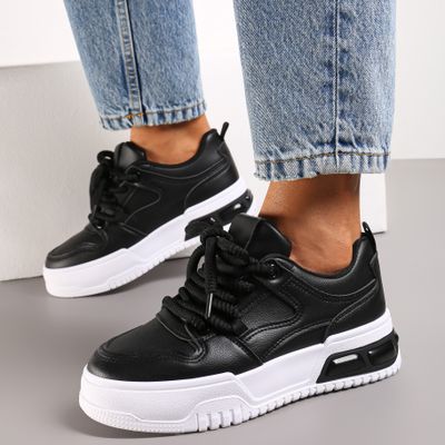 Buty sportowe damskie Renee ze sklepu: renee.pl w kategorii: Buty sportowe damskie - zdjęcie 6BEED23A-9DF-769_299383