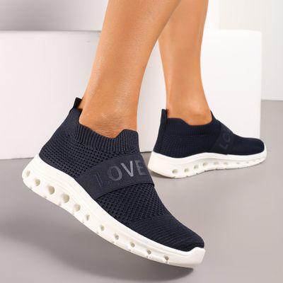 Buty sportowe damskie casual Renee ze sklepu: renee.pl w kategorii: Buty sportowe damskie - zdjęcie 6BEED23A-9DF-769_299937