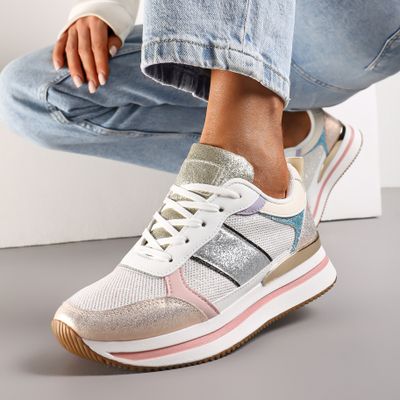 Renee - Buty sportowe damskie na lato ze sklepu: renee.pl w kategorii: Buty sportowe damskie - zdjęcie 6BEED23A-9DF-769_301032