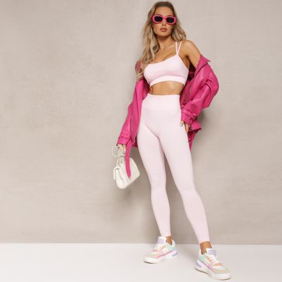 Komplet w sportowym stylu Renee ze sklepu: renee.pl w kategorii: Komplety i garnitury damskie - zdjęcie 6BEED23A-9DF-769_304700