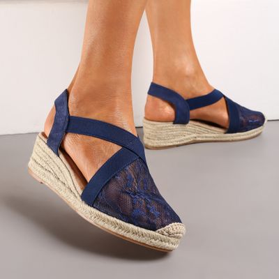 Espadryle damskie eleganckie Renee ze sklepu: renee.pl w kategorii: Espadryle damskie - zdjęcie 6BEED23A-9DF-769_306343