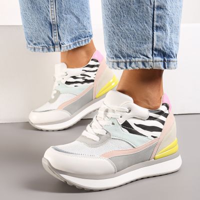 Buty sportowe damskie Renee ze sklepu: renee.pl w kategorii: Buty sportowe damskie - zdjęcie 6BEED23A-9DF-769_306417