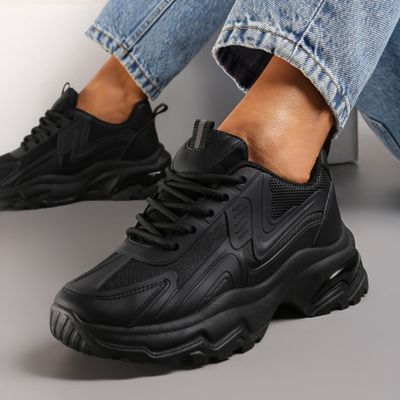 Buty sportowe damskie letnie Renee ze sklepu: renee.pl w kategorii: Buty sportowe damskie - zdjęcie 6BEED23A-9DF-769_307821