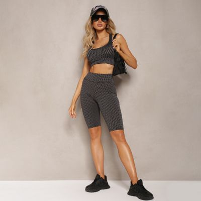 Szorty na zimę Renee ze sklepu: renee.pl w kategorii: Szorty - zdjęcie 6BEED23A-9DF-769_311857
