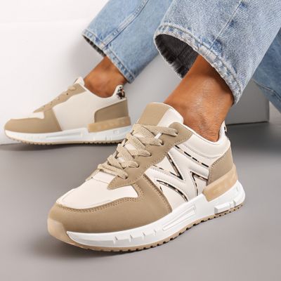 Buty sportowe damskie casualowe wiosenne Renee ze sklepu: renee.pl w kategorii: Buty sportowe damskie - zdjęcie 6BEED23A-9DF-769_318937