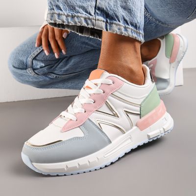 Buty sportowe damskie casual Renee ze sklepu: renee.pl w kategorii: Buty sportowe damskie - zdjęcie 6BEED23A-9DF-769_318946