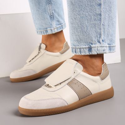 Buty sportowe damskie Renee ze sklepu: renee.pl w kategorii: Buty sportowe damskie - zdjęcie 6BEED23A-9DF-769_339083