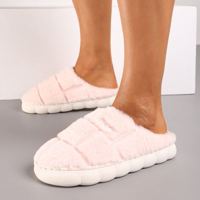 Kapcie damskie na lato Renee ze sklepu: renee.pl w kategorii: Kapcie damskie - zdjęcie 6BEED23A-9DF-769_345420