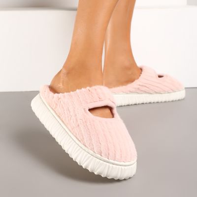 Kapcie damskie casual Renee ze sklepu: renee.pl w kategorii: Kapcie damskie - zdjęcie 6BEED23A-9DF-769_360193