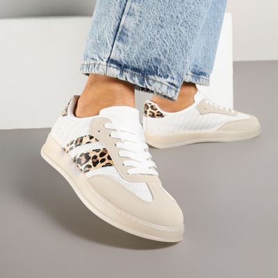 Buty sportowe damskie Renee ze sklepu: renee.pl w kategorii: Buty sportowe damskie - zdjęcie 6BEED23A-9DF-769_366523