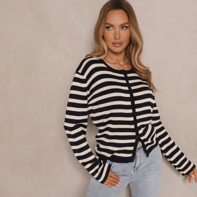Sweter damski na zimę Renee ze sklepu: renee.pl w kategorii: Swetry damskie - zdjęcie 6BEED23A-9DF-769_368188