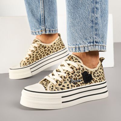 Trampki damskie casualowe Renee ze sklepu: renee.pl w kategorii: Trampki damskie - zdjęcie 6BEED23A-9DF-769_369274