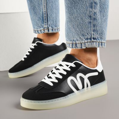 Trampki damskie casual Renee ze sklepu: renee.pl w kategorii: Trampki damskie - zdjęcie 6BEED23A-9DF-769_373715
