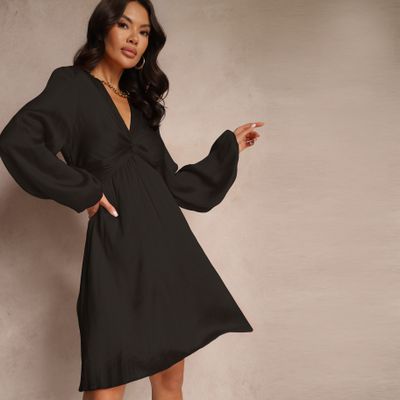 Sukienka casual Renee ze sklepu: renee.pl w kategorii: Sukienki - zdjęcie 6BEED23A-9DF-769_373770