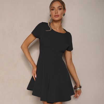 Sukienka casualowa Renee ze sklepu: renee.pl w kategorii: Sukienki - zdjęcie 6BEED23A-9DF-769_381537