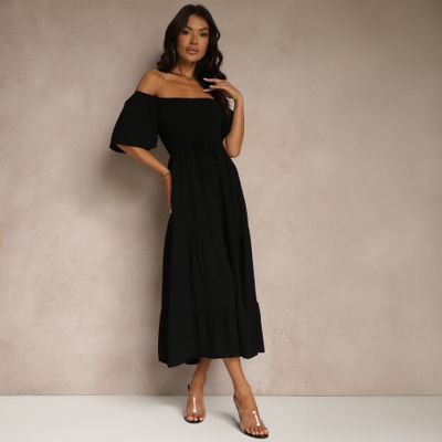 Sukienka elegancka Renee ze sklepu: renee.pl w kategorii: Sukienki - zdjęcie 6BEED23A-9DF-769_385227