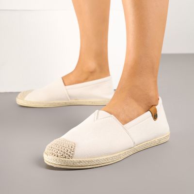Renee - Espadryle damskie casual ze sklepu: renee.pl w kategorii: Espadryle damskie - zdjęcie 6BEED23A-9DF-769_386660