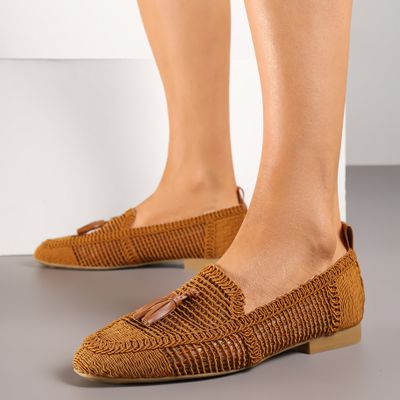 Mokasyny w stylu boho Renee ze sklepu: renee.pl w kategorii: Mokasyny damskie - zdjęcie 6BEED23A-9DF-769_395104