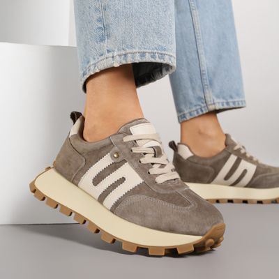 Buty sportowe damskie Renee ze sklepu: renee.pl w kategorii: Buty sportowe damskie - zdjęcie 6BEED23A-9DF-769_396680