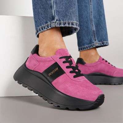 Buty sportowe damskie na wiosnę Renee ze sklepu: renee.pl w kategorii: Buty sportowe damskie - zdjęcie 6BEED23A-9DF-769_397750