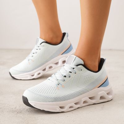 Buty sportowe damskie na wiosnę Renee ze sklepu: renee.pl w kategorii: Buty sportowe damskie - zdjęcie 6BEED23A-9DF-769_403454