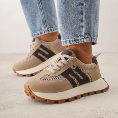 Buty sportowe damskie wiosenne Renee ze sklepu: renee.pl w kategorii: Buty sportowe damskie - zdjęcie 6BEED23A-9DF-769_404387