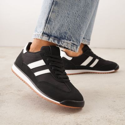 Renee - Buty sportowe damskie casualowe ze sklepu: renee.pl w kategorii: Buty sportowe damskie - zdjęcie 6BEED23A-9DF-769_404728