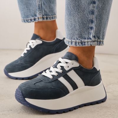 Buty sportowe damskie na zimę casual Renee ze sklepu: renee.pl w kategorii: Buty sportowe damskie - zdjęcie 6BEED23A-9DF-769_404773