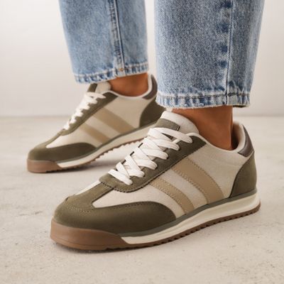 Buty sportowe damskie letnie Renee ze sklepu: renee.pl w kategorii: Buty sportowe damskie - zdjęcie 6BEED23A-9DF-769_405216