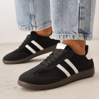 Buty sportowe damskie na zimę Renee ze sklepu: renee.pl w kategorii: Buty sportowe damskie - zdjęcie 6BEED23A-9DF-769_405427