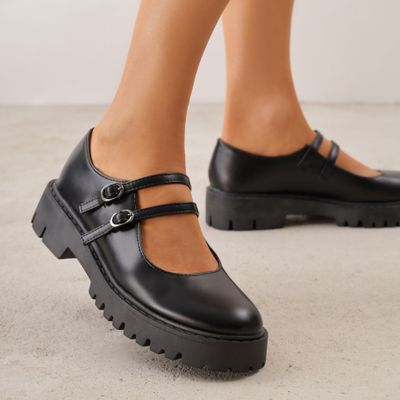 Półbuty damskie na lato Renee ze sklepu: renee.pl w kategorii: Półbuty damskie - zdjęcie 6BEED23A-9DF-769_407860