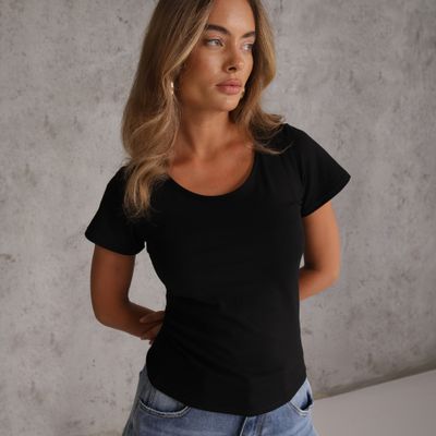 Bluzka damska Renee ze sklepu: renee.pl w kategorii: Bluzki damskie - zdjęcie 6BEED23A-9DF-769_408593