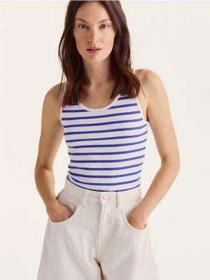 Bluzka damska casual Reserved ze sklepu: Reserved w kategorii: Bluzki damskie - zdjęcie 74CCA4C-3C1-6972_007KH