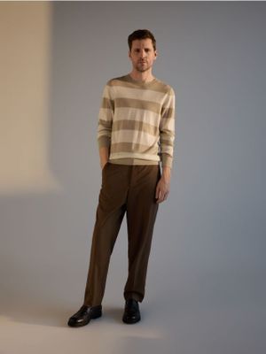 Sweter męski casual Reserved ze sklepu: Reserved w kategorii: Swetry męskie - zdjęcie 74CCA4C-3C1-6972_021IS
