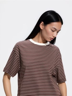 Bluzka damska casual Reserved ze sklepu: Reserved w kategorii: Bluzki damskie - zdjęcie 74CCA4C-3C1-6972_184KF