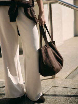 Shopper bag z nadrukami elegancka Reserved ze sklepu: Reserved w kategorii: Torby Shopper bag - zdjęcie 74CCA4C-3C1-6972_192FE