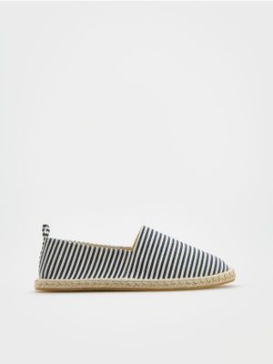 Espadryle męskie casualowe Reserved ze sklepu: Reserved w kategorii: Espadryle męskie - zdjęcie 74CCA4C-3C1-6972_201CR
