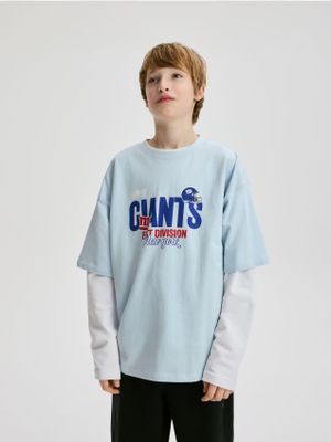 T-shirt chłopięce na zimę Reserved ze sklepu: Reserved w kategorii: T-shirty chłopięce - zdjęcie 74CCA4C-3C1-6972_206IS