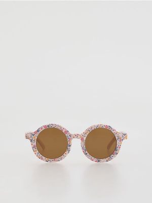 Okulary przeciwsłoneczne dziecięce casual Reserved ze sklepu: Reserved w kategorii: Okulary przeciwsłoneczne dziecięce - zdjęcie 74CCA4C-3C1-6972_514IW