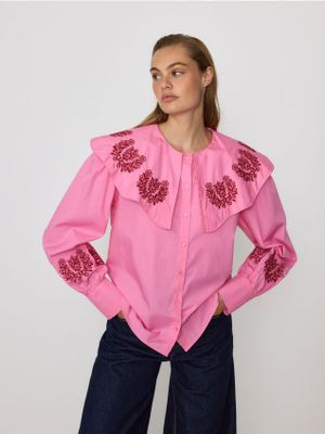 Bluzka damska casual Reserved ze sklepu: Reserved w kategorii: Bluzki damskie - zdjęcie 74CCA4C-3C1-6972_530GH