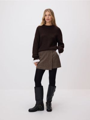 Sweter damski casualowy Reserved ze sklepu: Reserved w kategorii: Swetry damskie - zdjęcie 74CCA4C-3C1-6972_549HH