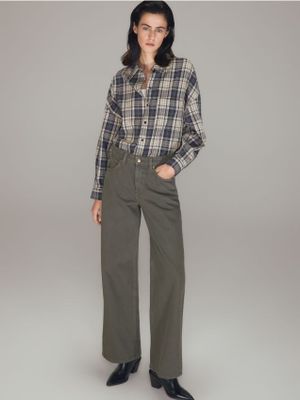 Jeansy damskie w miejskim stylu casual Reserved ze sklepu: Reserved w kategorii: Jeansy damskie - zdjęcie 74CCA4C-3C1-6972_578GE