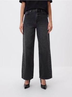 Jeansy damskie letnie Reserved ze sklepu: Reserved w kategorii: Jeansy damskie - zdjęcie 74CCA4C-3C1-6972_592GE